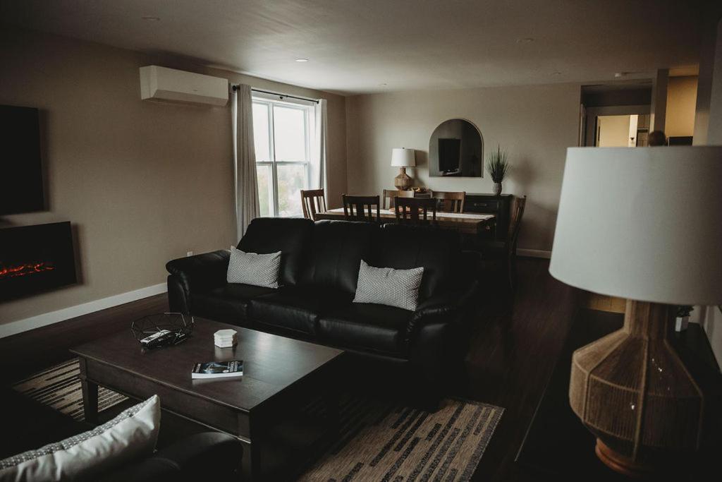Riverside Suites Grand Falls Windsor Luaran gambar